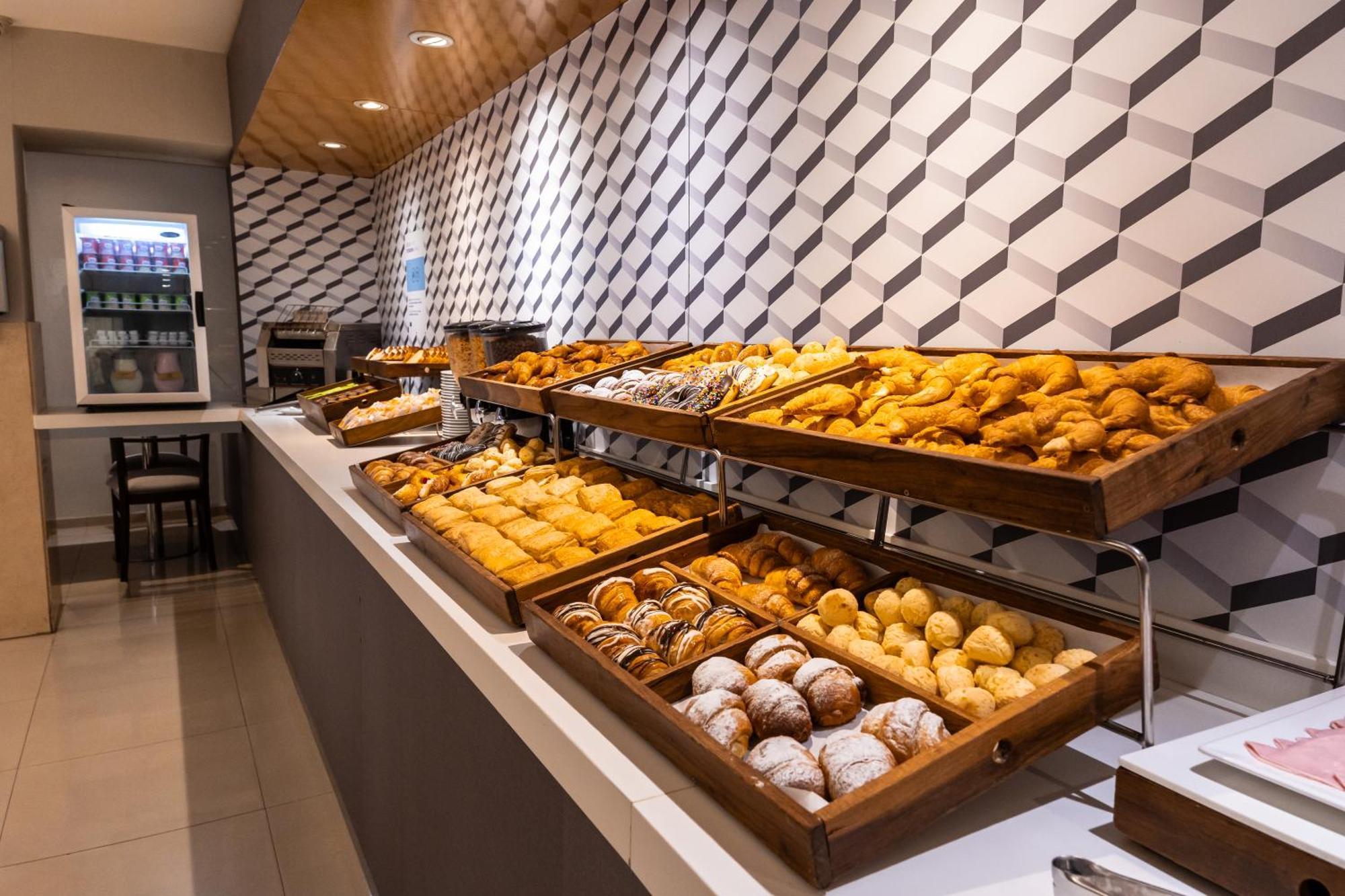 Holiday Inn Express Rosario By Ihg Εξωτερικό φωτογραφία