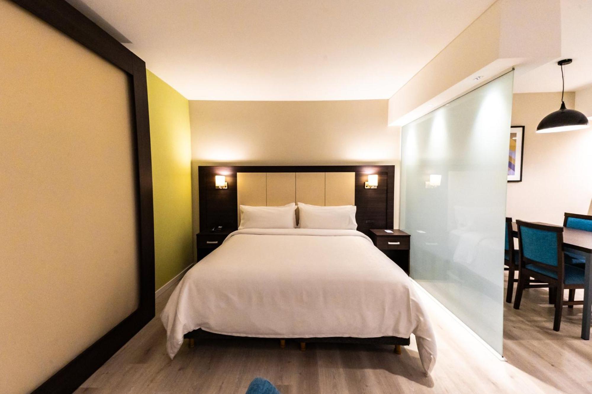 Holiday Inn Express Rosario By Ihg Εξωτερικό φωτογραφία